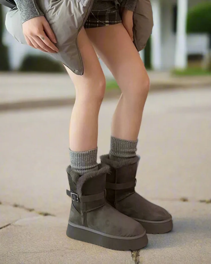 Ashore Shop Women's Winter Warm and Comfortable Flat Fur Boots - Long and Short Boots