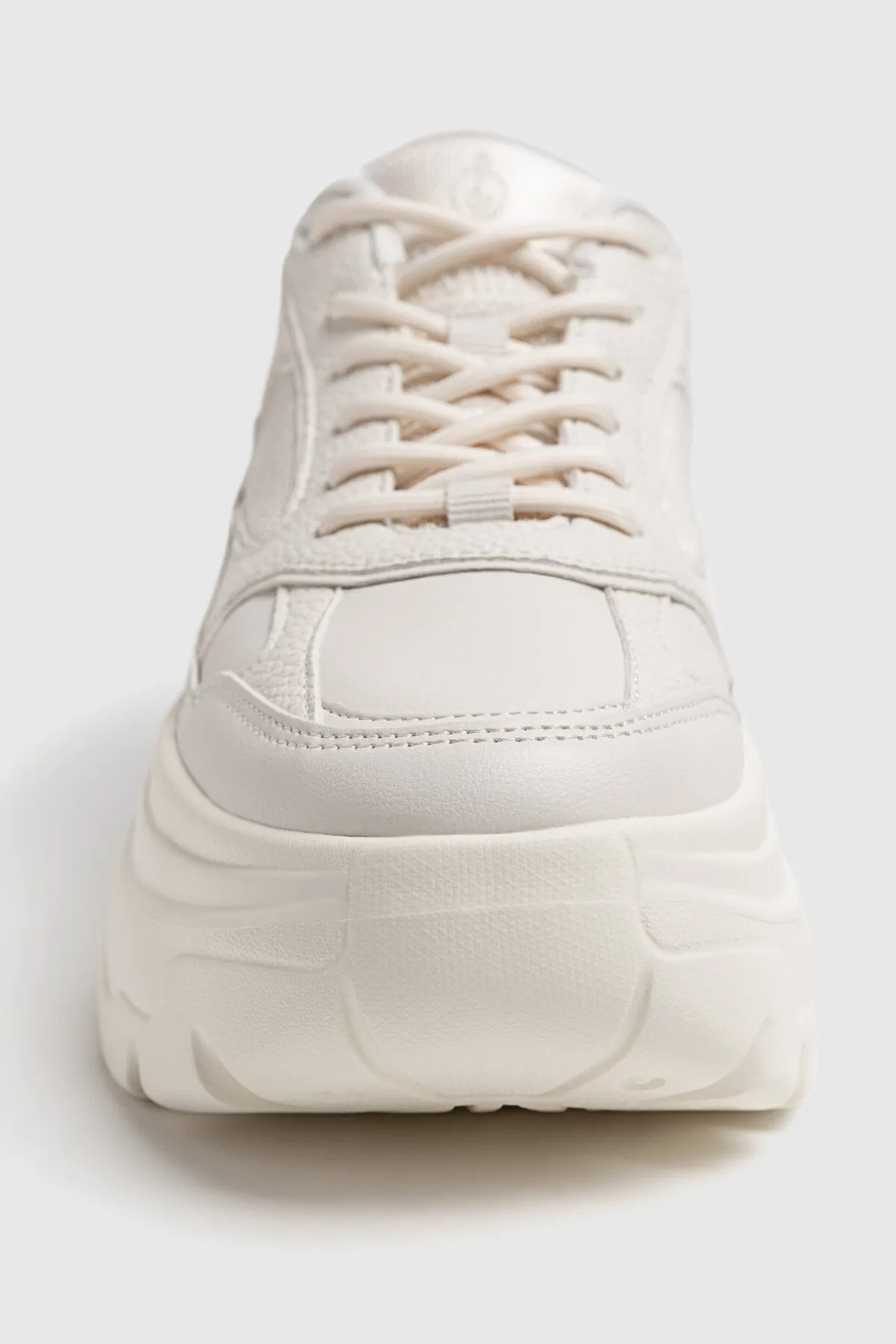 Extra Removal Based Sneakers