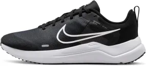 Nike Women's Low-Top Sneakers, Black White Smoke Grey Pure Platinum, 10