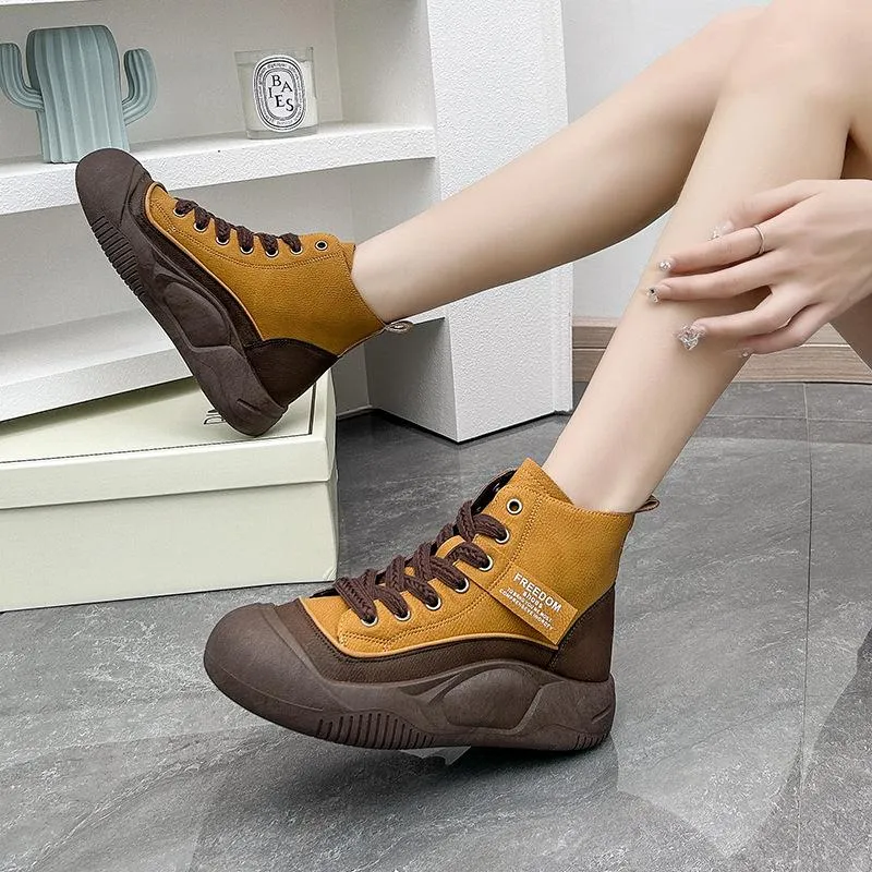 Soft Leather Lightweight Sports Shoes